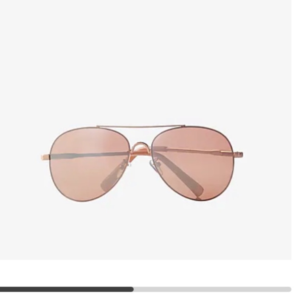 Mirrored Gold Metal Frame Aviator Sunglasses - Picture 2 of 2